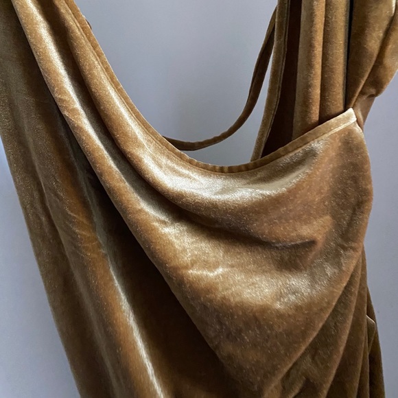 Brand new velvet mini wrap dress - Picture 5 of 6
